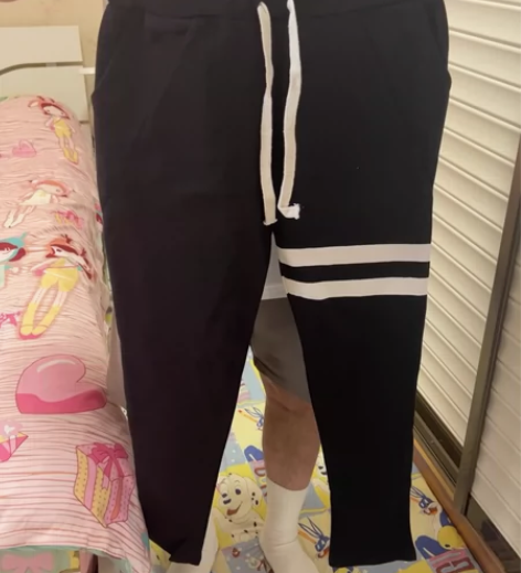 黑色收腿小口运动裤 适合瘦一点的姐妹们穿 ...