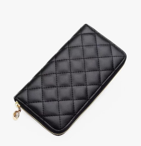 克路驰 女士黑色时尚菱格钱包 感兴趣的话点...
