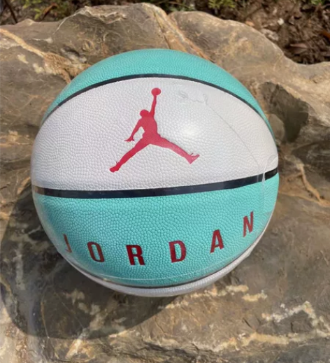 【闲置出售】出售一批全新未拆封的乔丹7号同...