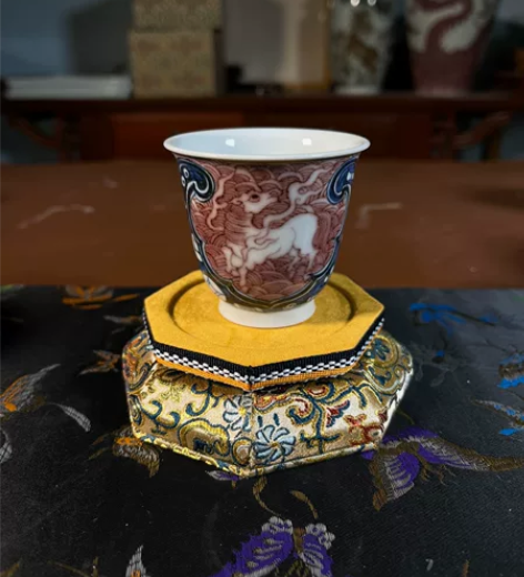 立勤元古，双色铃铛杯。容量60-70左右主...