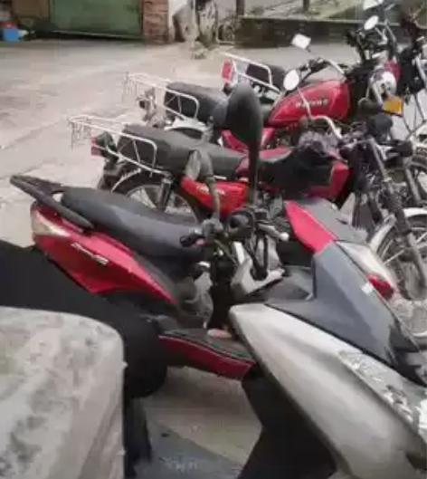 太子  平板  电动  踏板  二手车出售...