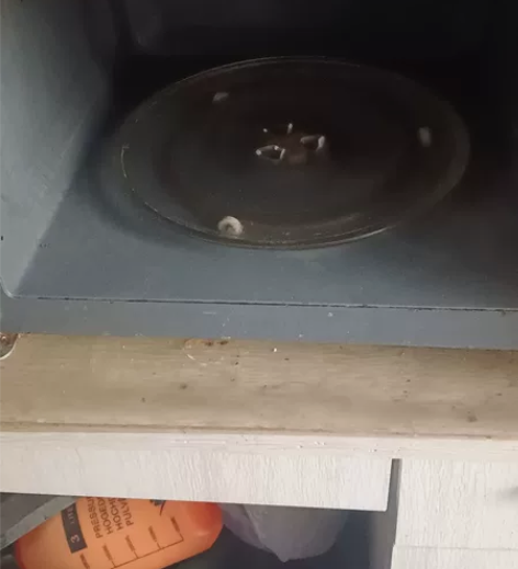 美的微波炉一切正常 感兴趣的话点“我想要”...