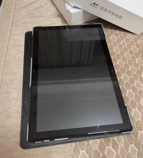 戴睿Y105 使用过几次 有贴膜保护套无磕...