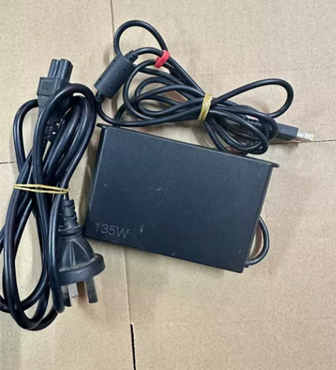 二手原装联想135W 电源适配器20V6....