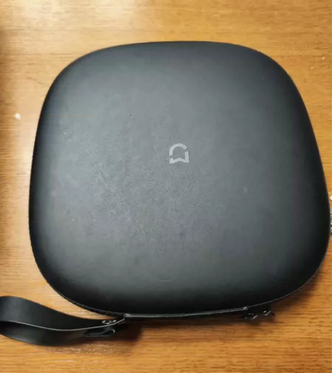 小米眼镜相机。99新。用过一次。别人送的礼...