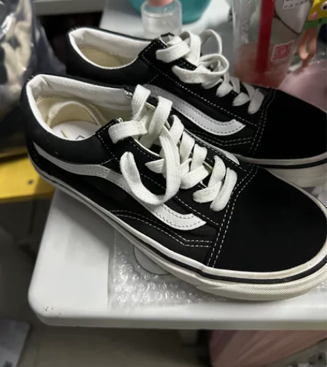 经典款万斯37码 仅试穿我穿号大实体店五百...