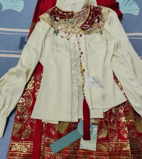 只穿过一次 原包装盒还在 感兴趣的话点“...