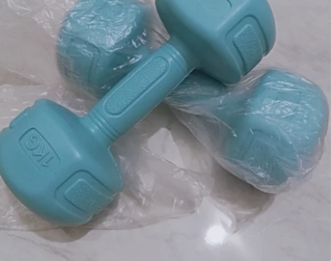 闲置转让 哑铃女士一对瘦手臂2kg学生健身...