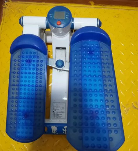 踏步机，保护完好无维修，静音，没有任何问题...