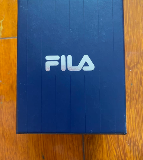 Fila斐乐休闲女表    正品包邮 正品...