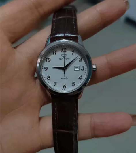 99新 天王表 天王文艺休闲皮带女表简约百...