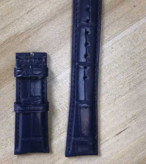 万国鳄鱼皮表带替代款。22x18深蓝色,美...