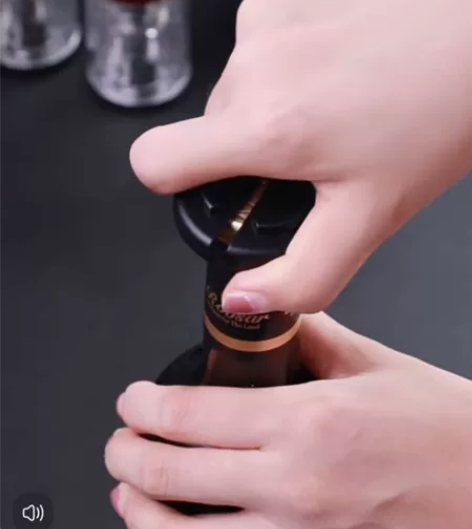 高颜值电动红酒开瓶器套餐，全自动开瓶器，外...