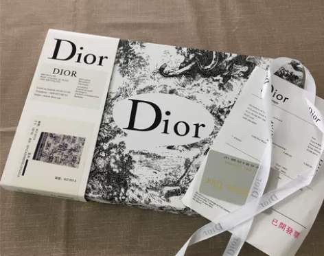 羊绒围巾空调两用加厚披肩D字母织毯围巾超大...