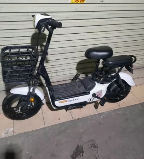 本人着急回家，出售一辆48V12A锂电池哈...