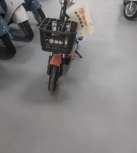 出售新国标电动车爱玛雅迪小刀同款电小型轻便...