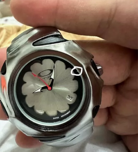 oak中古刀锋ley奥克利原创设计手表 感...