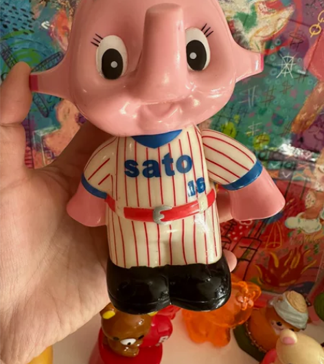 中古手办 佐藤象 sato 条纹棒球 摆件...