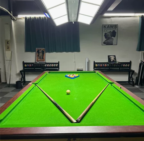 低价出售  正品至尊台球桌 感兴趣的话点“...