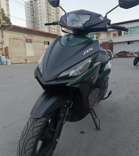 踏板车2023年6月份上牌两千多公里跟新车...