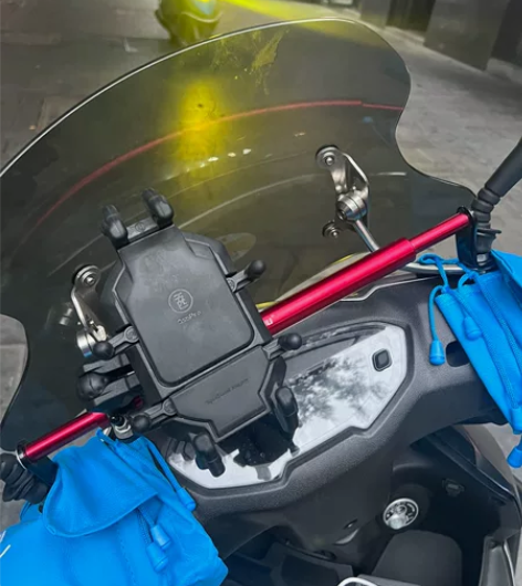 挡风玻璃横杠才买的新的 感兴趣的话点“我想...