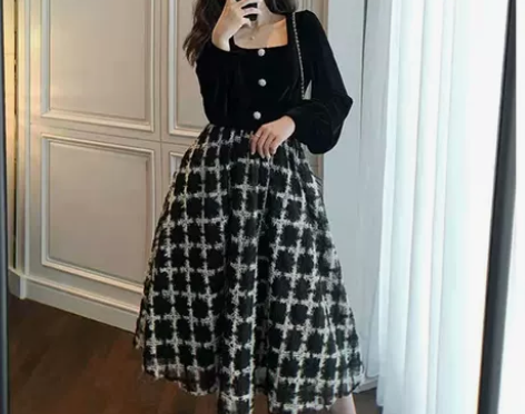 大码胖妹妹法式赫本风小黑裙设计感小众显瘦拼...