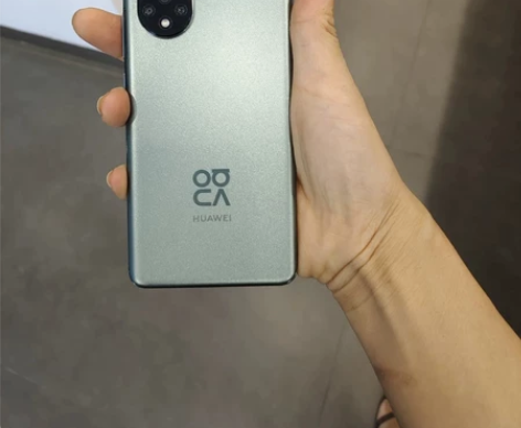 自用，刚换下来，低价出售有缘人 华为nov...