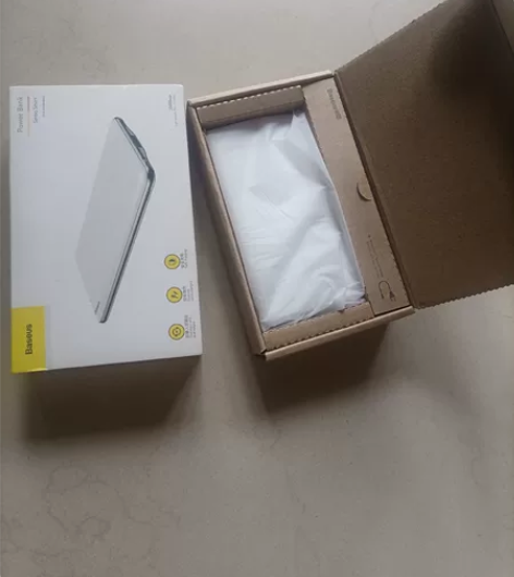 倍思Baseus超薄迷你便携手机充电宝一万...