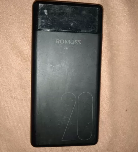 罗马仕充电宝20000毫安，10.5瓦移动...