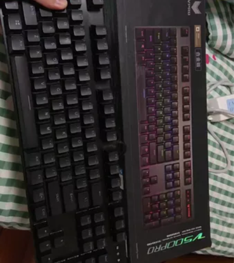 雷柏500pro 茶轴??明显使用痕迹有线...