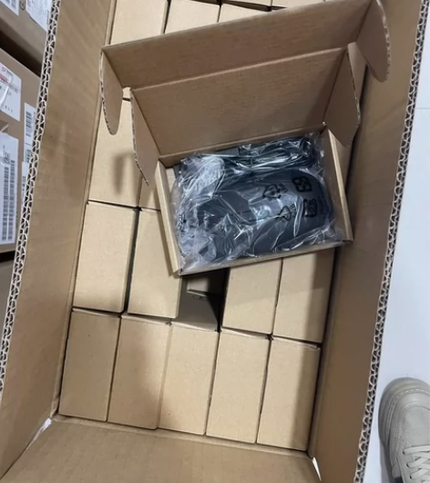 戴尔原装MS116鼠标 全新未拆 一箱50...