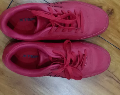 特步男士板鞋，41码，实物颜色更正，没有其...