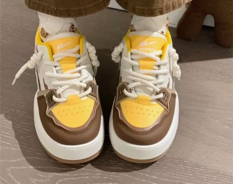 回力女运动鞋只穿过一次,几乎全新! 官方旗...