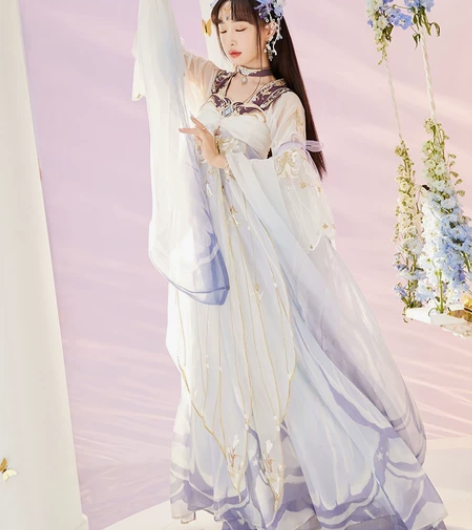 【代拍】十三余小豆蔻儿-貂蝉金色仲夏夜-王...