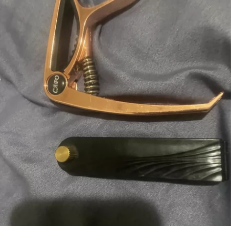 吉他静音器和变调夹都是跟新的一样一起 感兴...