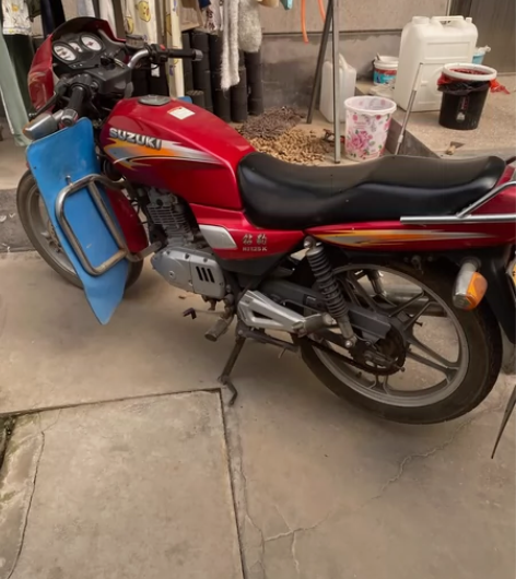 钻豹125 有行驶证 新电瓶新机油 没刷没...