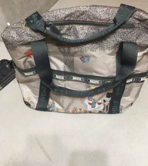 全新大号迷你女孩防水包,便宜49转,发的奖...