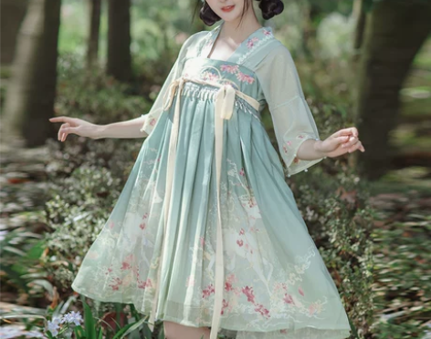 ?原创正版爱上神鹿齐胸吊带襦裙透气改良汉服...