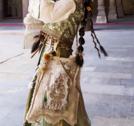 十三余小豆蔻儿[捕梦]国风米色刺绣斜跨提花...