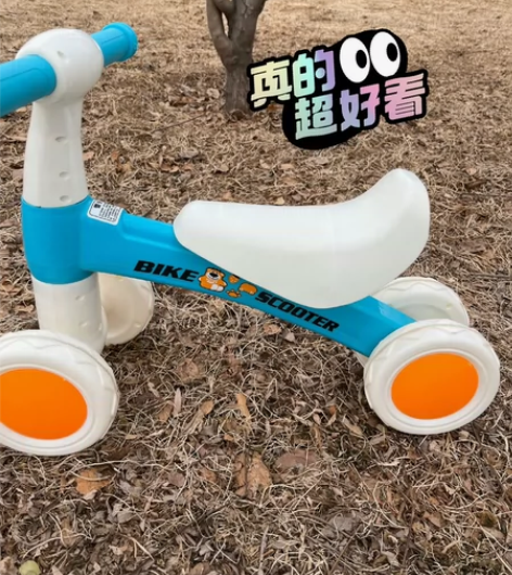 （最后几件）四轮溜溜车平衡车无脚踏儿童1一...