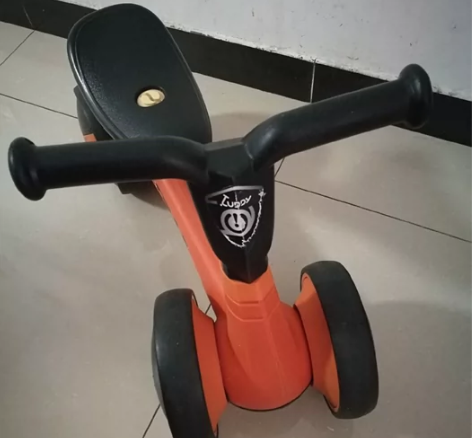 儿童平衡车，还在一直骑，很喜欢。现在大了，...