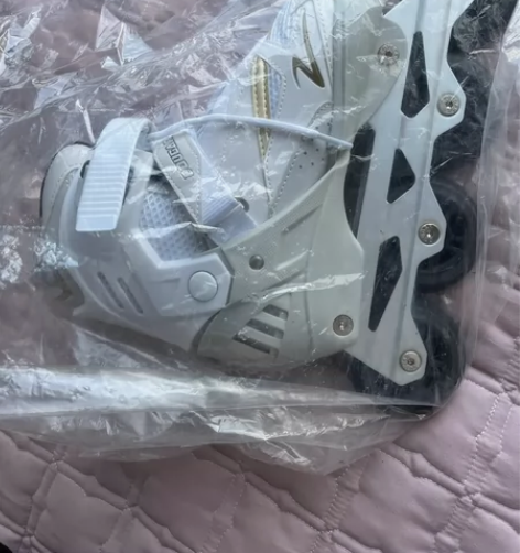 美洲狮成人轮滑鞋大学生溜冰鞋成年男女可调直...