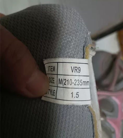 美洲狮旱冰鞋，适合7—9岁孩子，质感很好，...