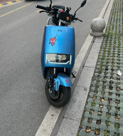 Yadea/雅迪出闲置22年3月份雅迪莱达电动车一台，60v...