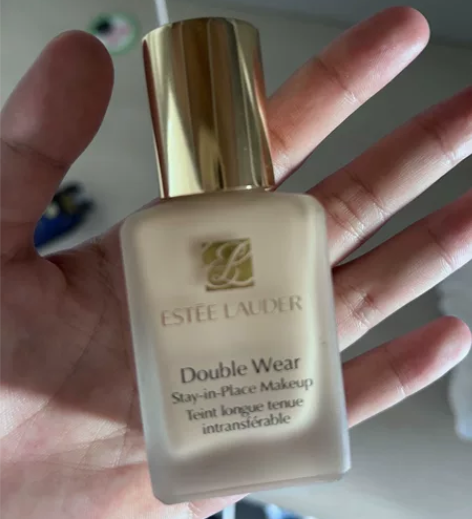 雅诗兰黛粉底液 用了一次色号不合适  不包...