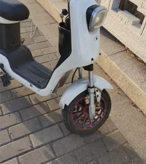 出售台电动车 ，本来买来给老婆上下班用的个...