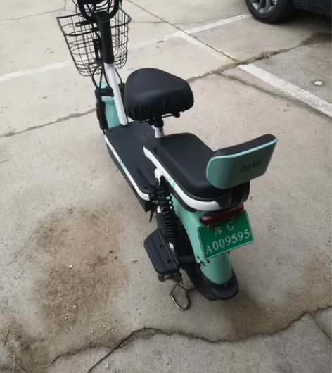 台铃电动车5块大电瓶的，里程40公里，车子...