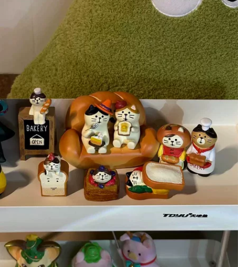 手办摆件:面包沙发猫咪可爱治愈系桌面摆件办...