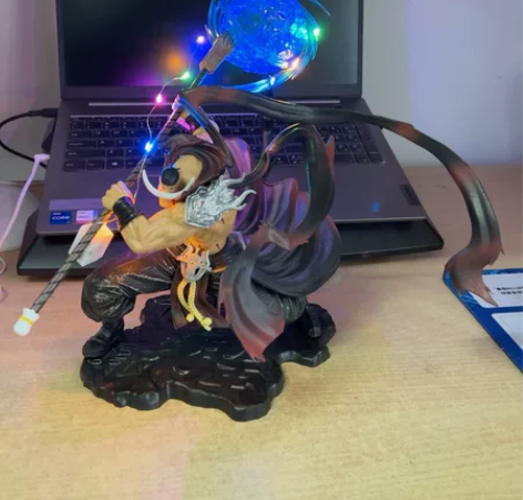 白胡子手办，景品，宿舍腾出点地方，把占位置...