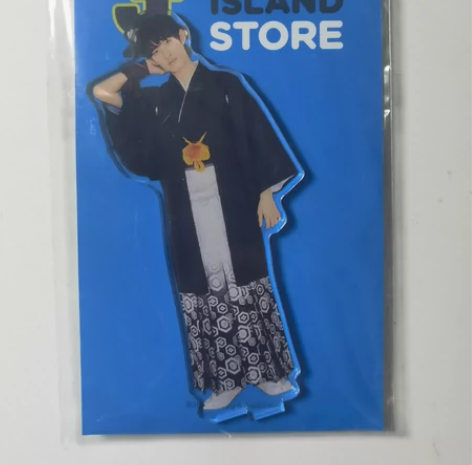 包邮可直拍，向井康二和服立牌 非全新，只在...